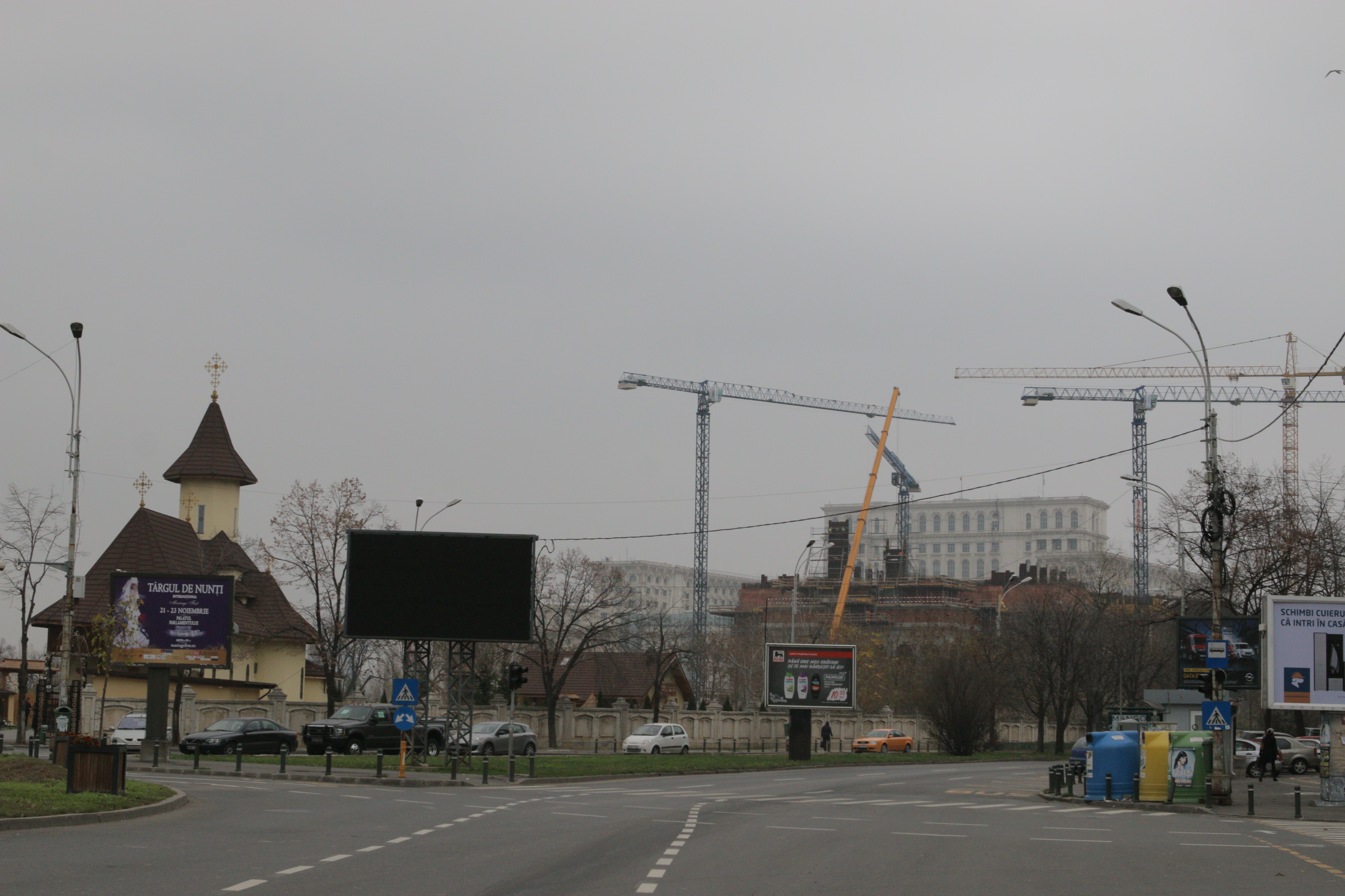 In scurt timp catedrala va eclipsa Palatul Parlamentului