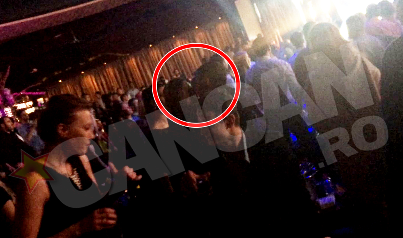 Varciu se repede sa-si sarute partenera