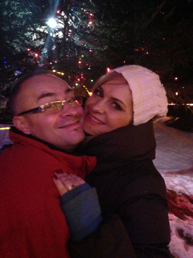 Paula Chirila si sotul ei petrec impreuna ziua de 1 decembrie