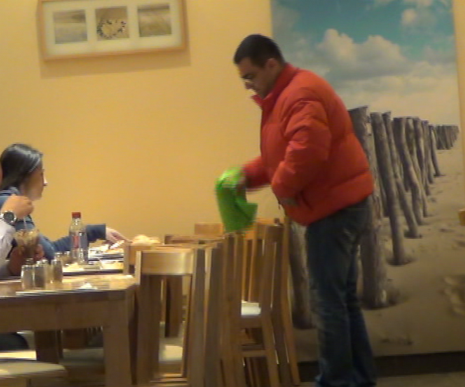 Mihai Margineanu a venit cu plasele de acasa