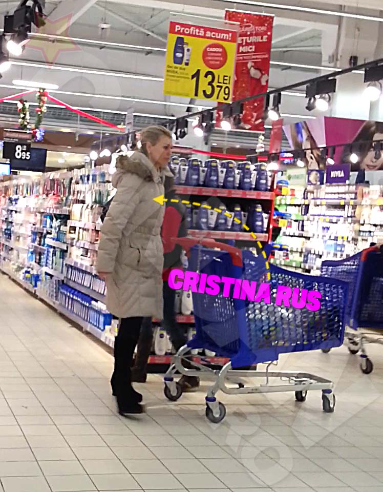 cristina rus la cumparaturi pt pachetul de la puscarie