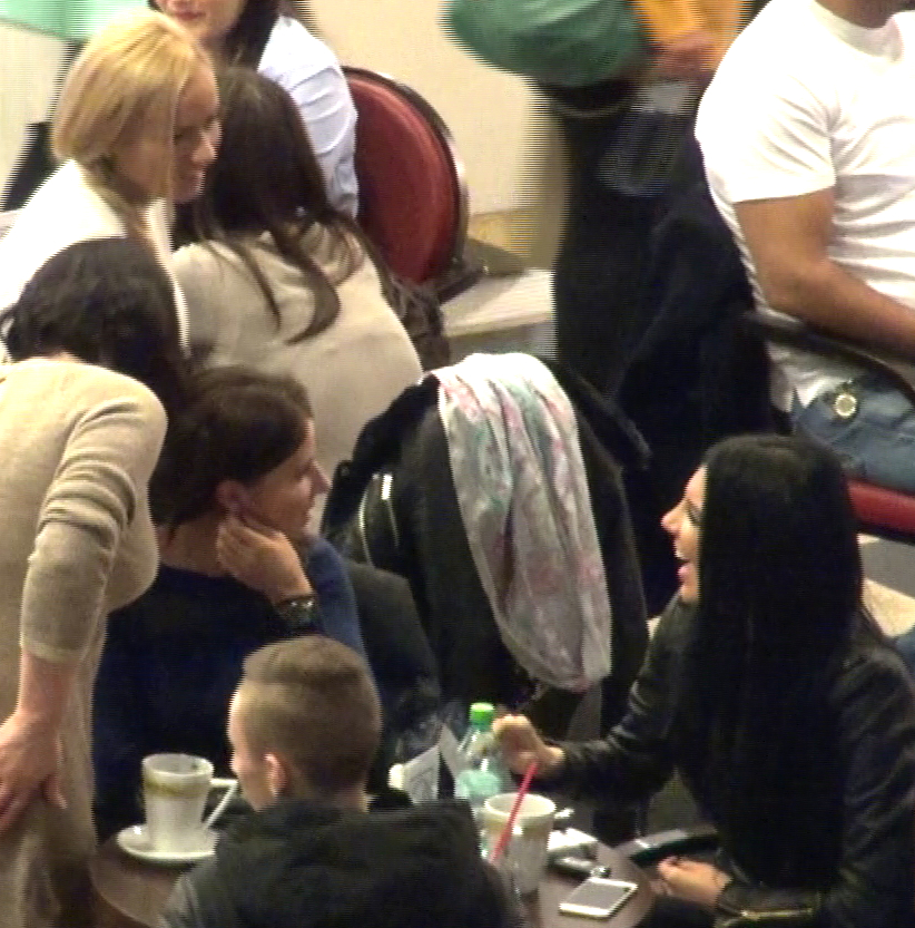 Andreea i-a cerut raportul 