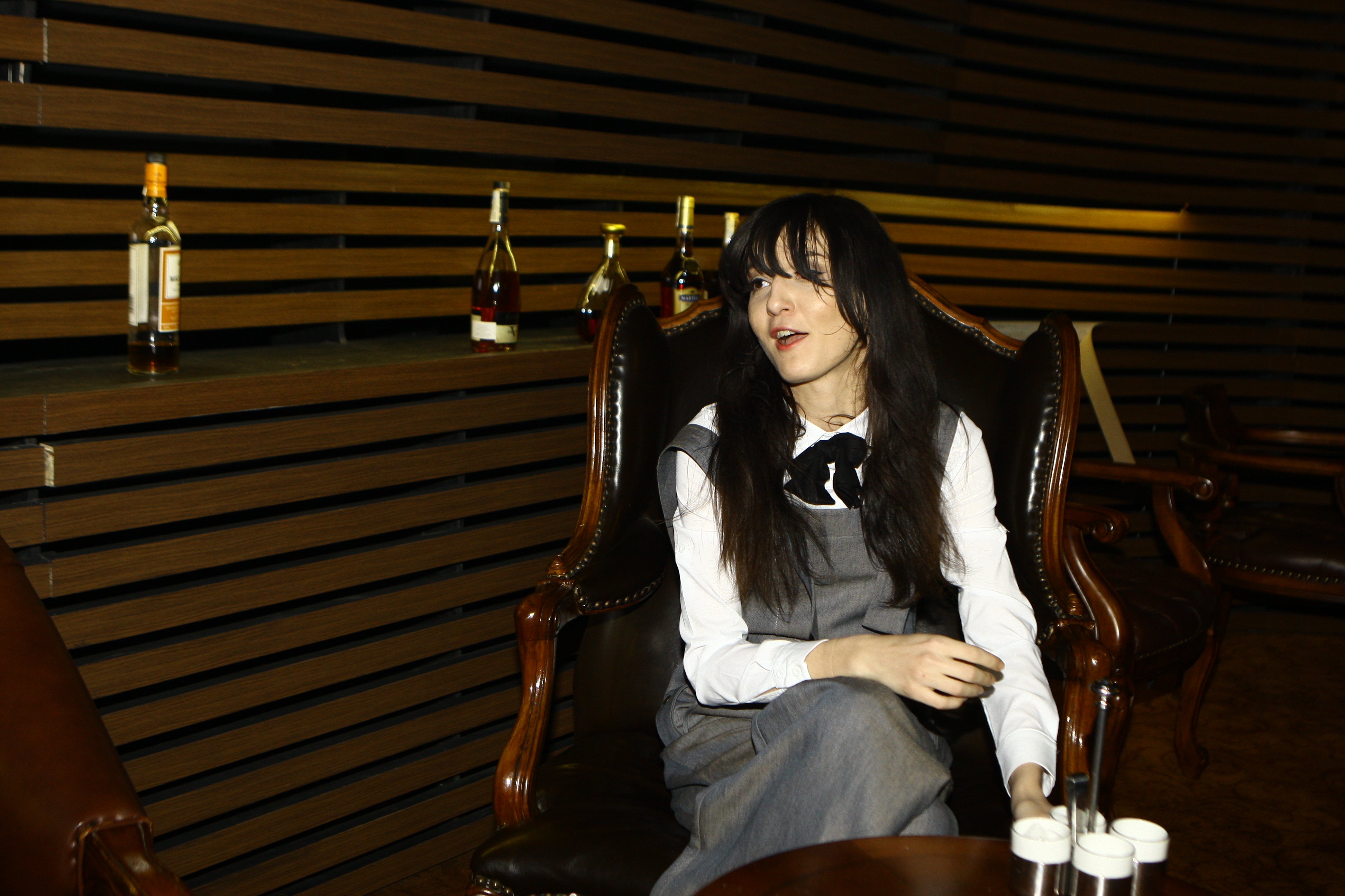 Irina vine destul de rar in Romania, mai ales ca nici nu mai are multe rude aici