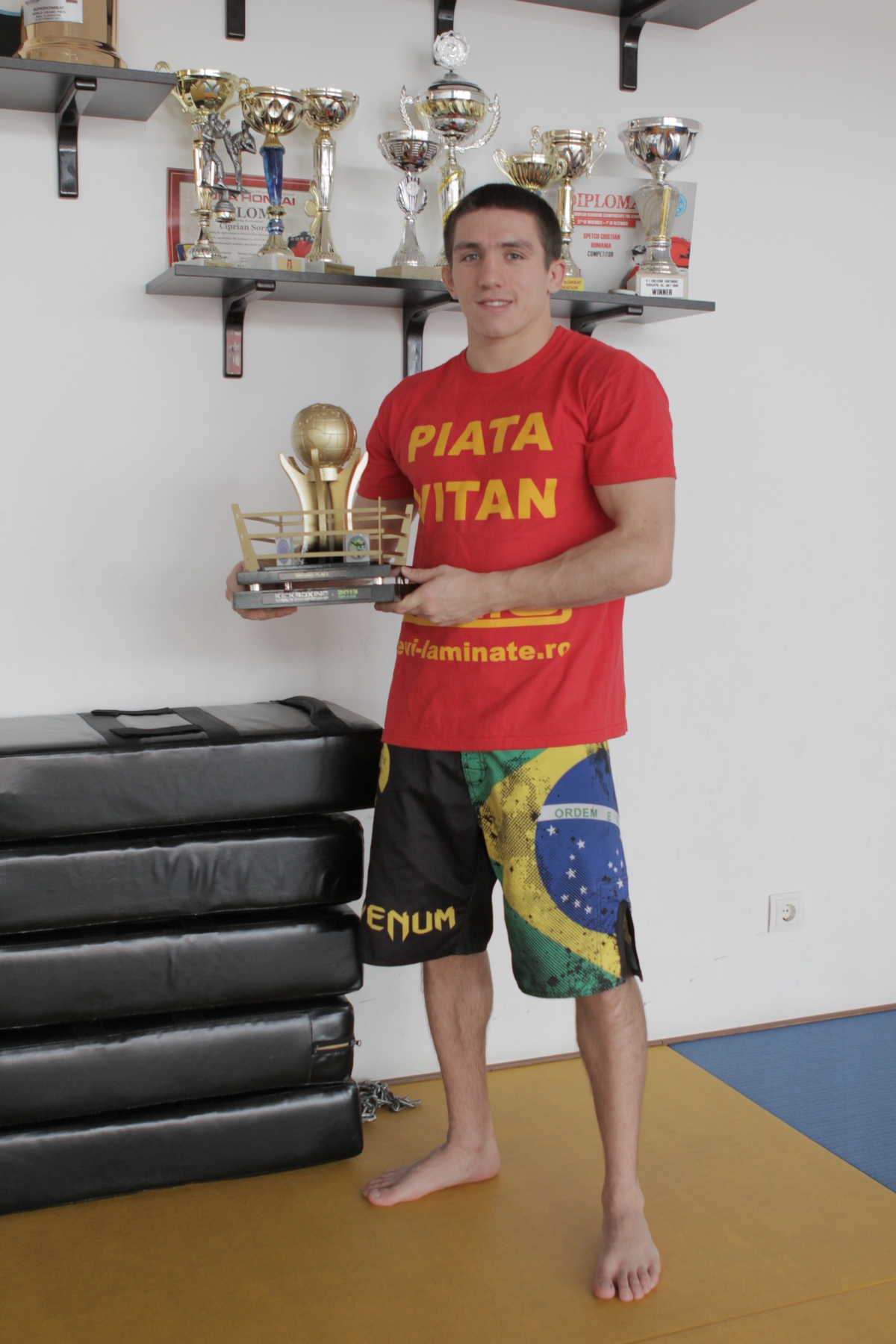 Cristi a facut inainte de kick box polo de performanta