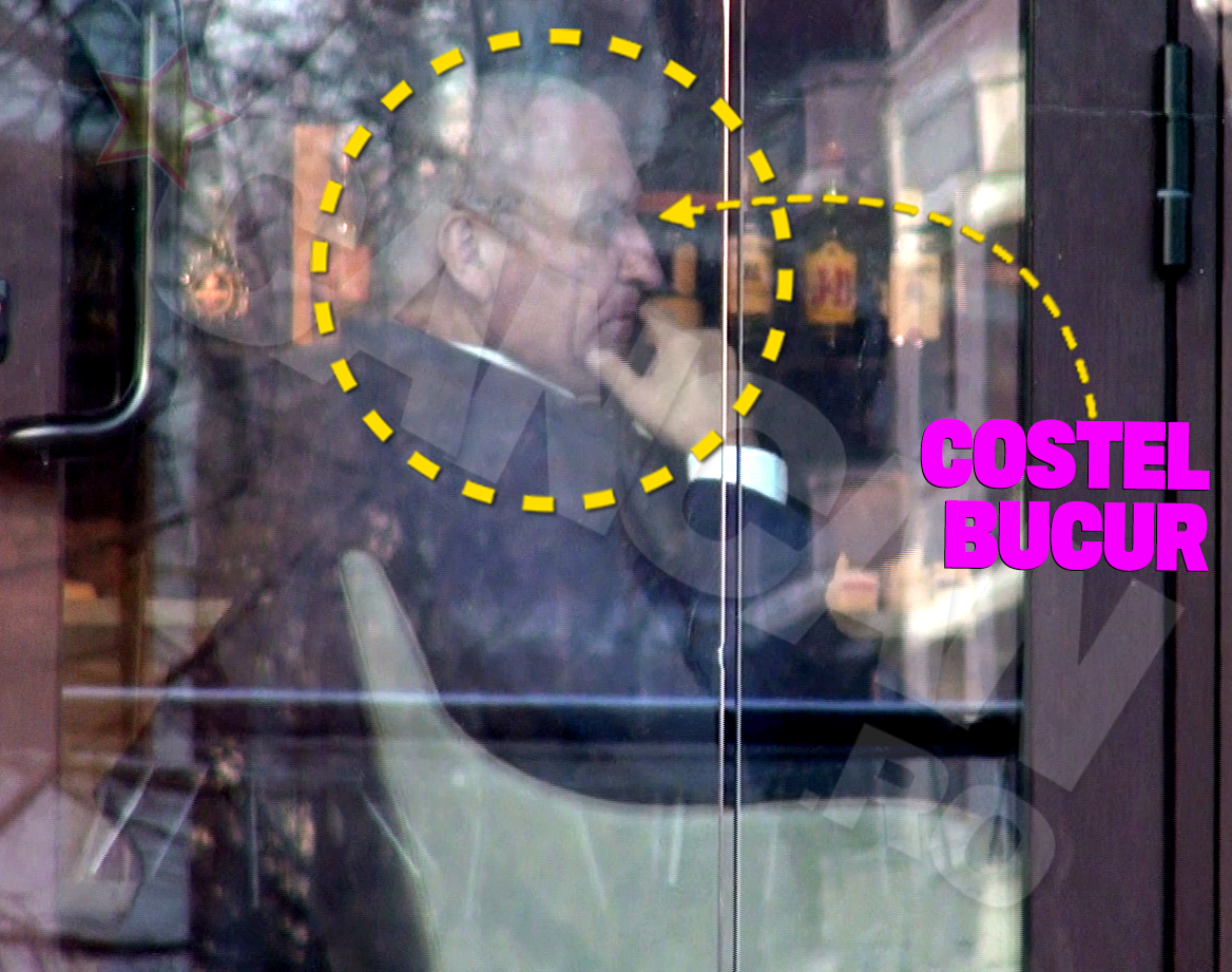 Bucur sta la masa si discuta cu un apropiat