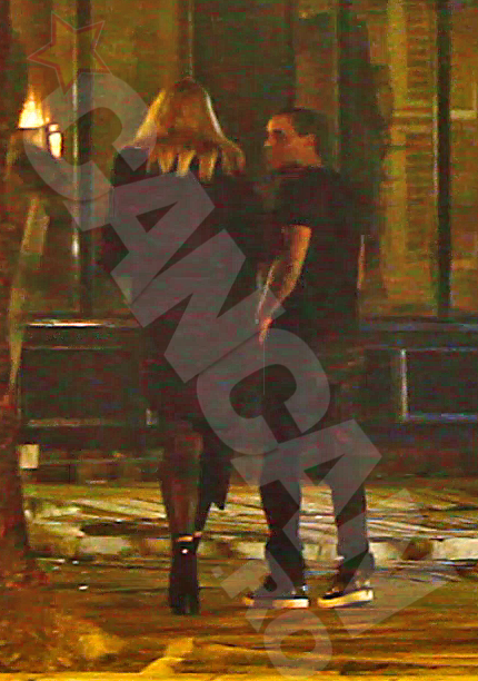 Iubitul Vicai si-a petrecut noaptea cu o blonda misterioasa