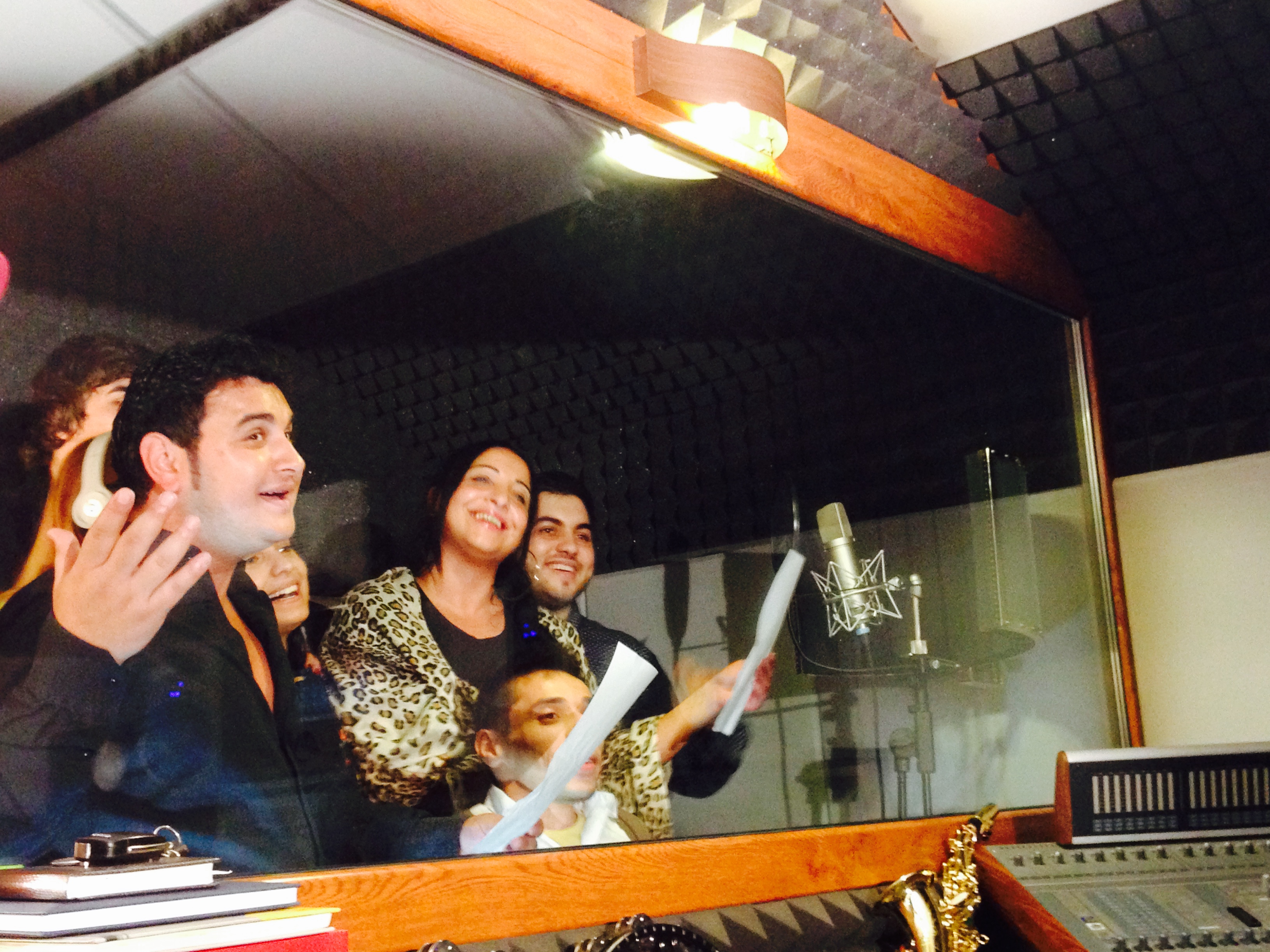 Artistii s-au descurcat foarte bine in studioul de inregistrari