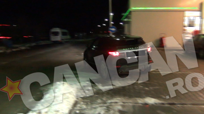 Masina a demarat apoi in tromba, probabil spre spitalul unde a nascut Antonia