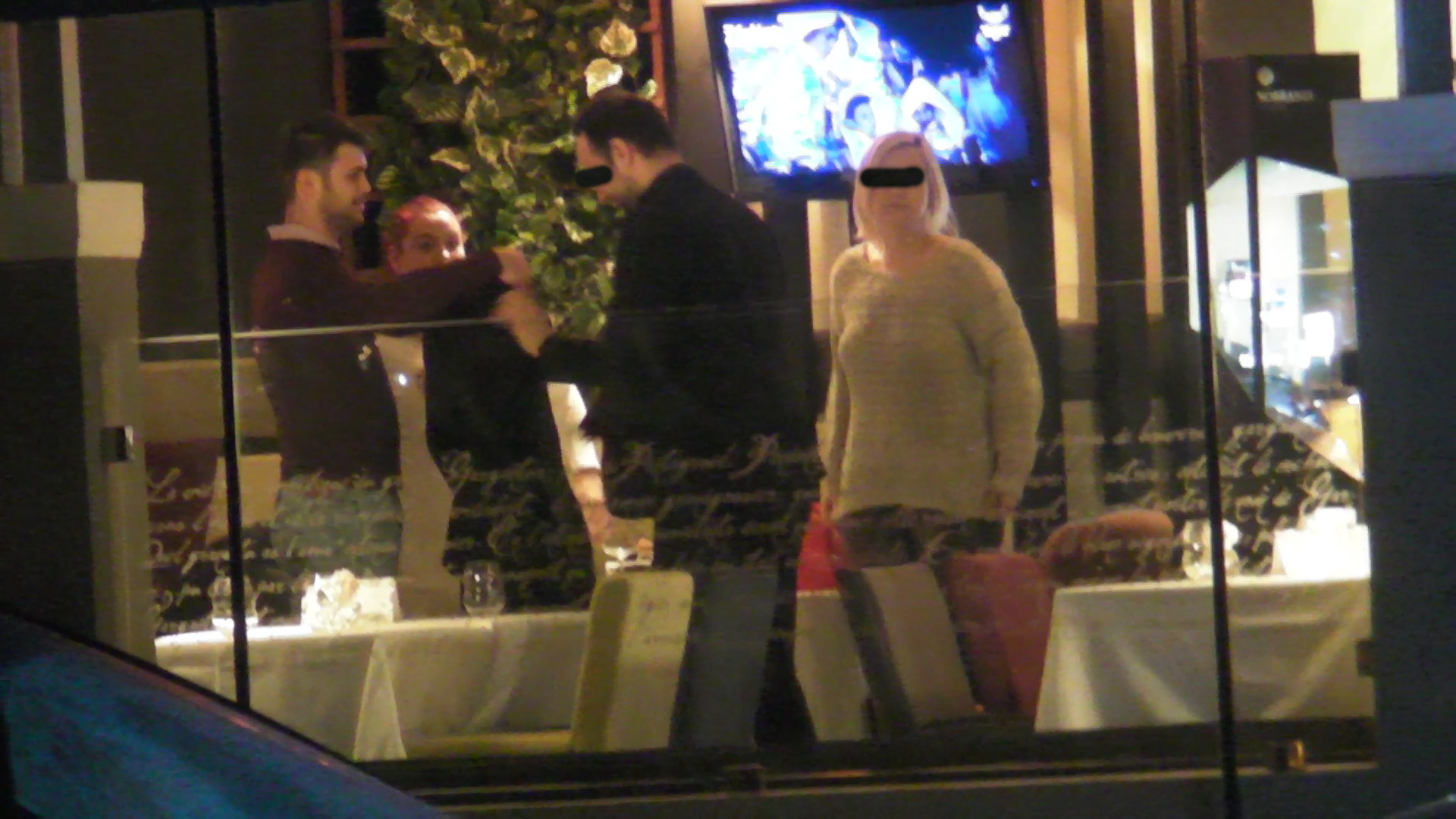 Suada Agachi a analizat gesturile celor doi si a ajuns la concluzia ca Oana este cea care ia deciziile in casa