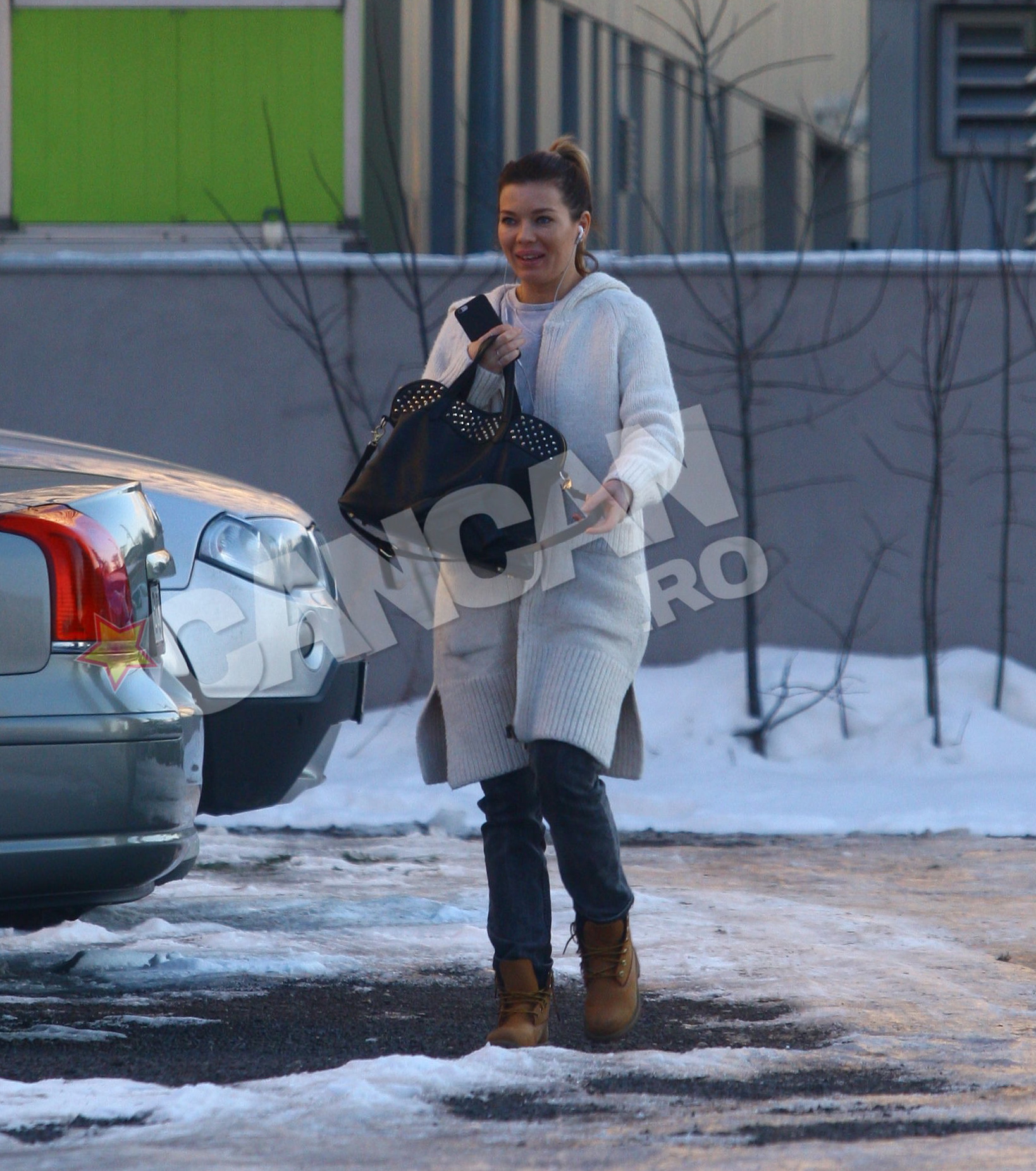 Dupa fiecare masa copioasa, Gina Pistol s-a dus la sala