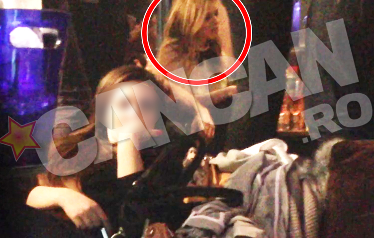 Fosta sotie a lui Adi Mutu se odihnea pe canapea in pauzele de dans