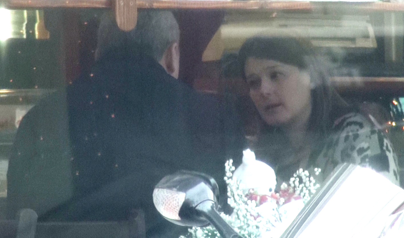 Luminita si barbatul au purtat o discutie intr-o cofetarie