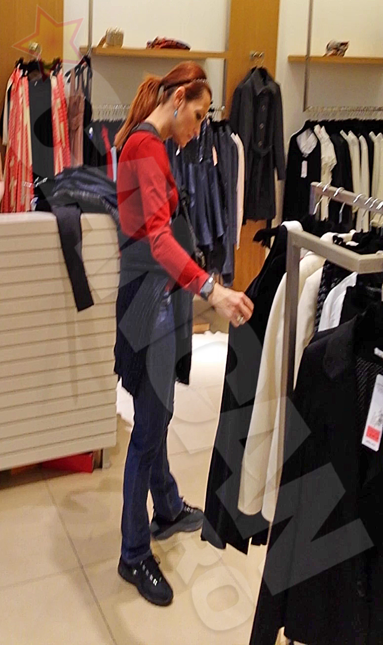 anca turcasiu da zapada sotul plimba cainele