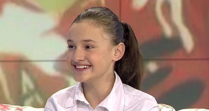 Izabella va implini in curand 12 ani