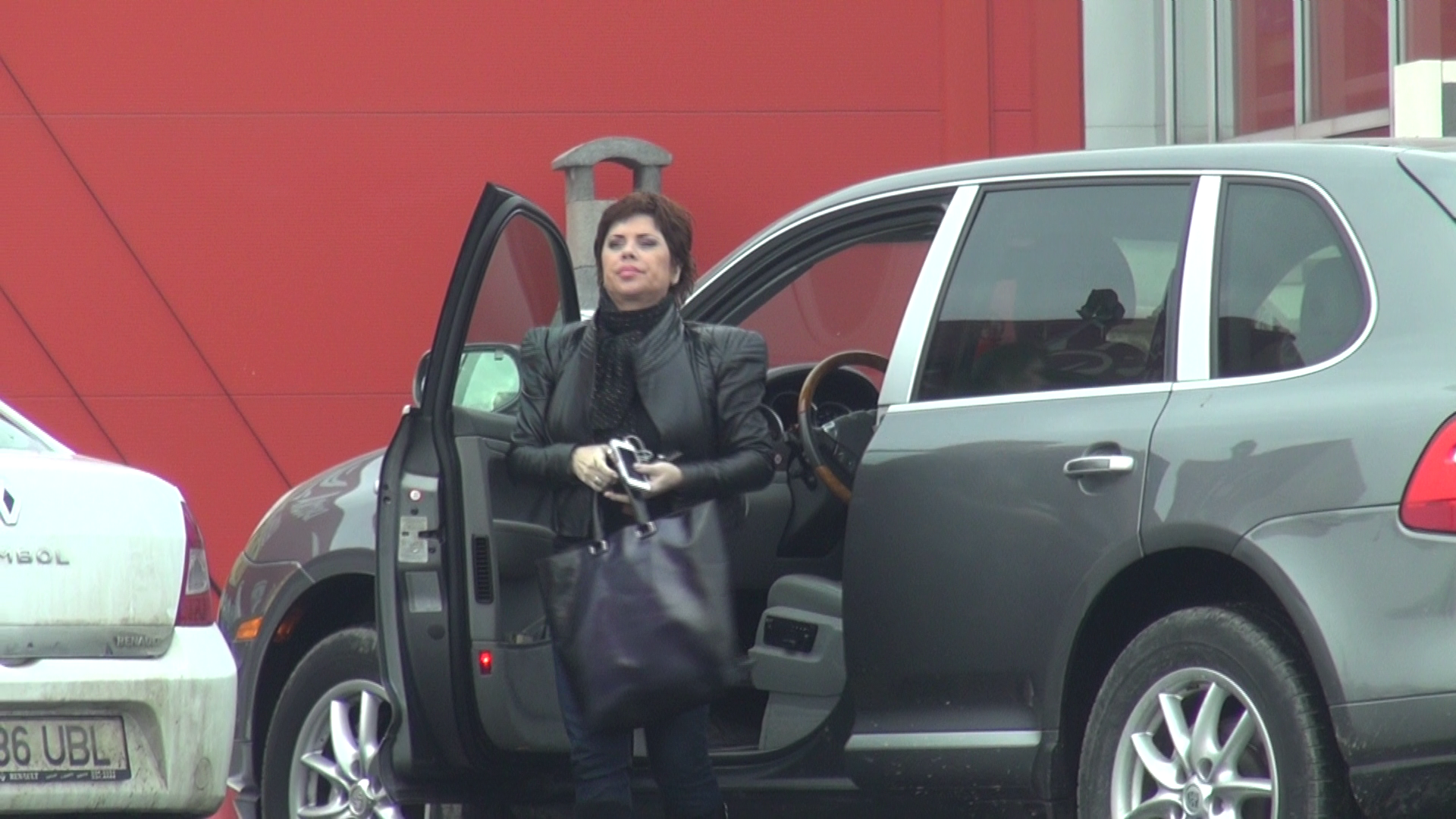 Luminita este foarte afectata de problemele cu care s-a confruntat in ultima vreme