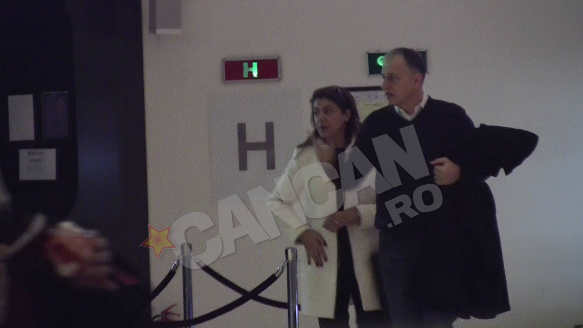 Mircea Geoana, la brat cu sotia lui, Mihaela