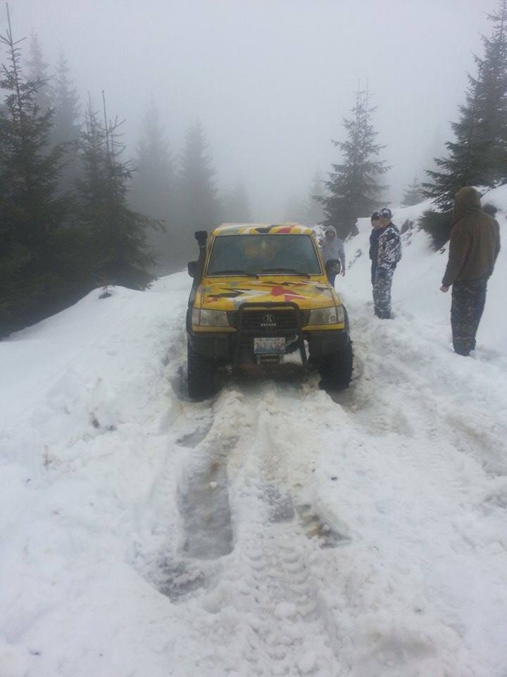 Drumul a fost foarte anevoios, iar Mariana a ajuns la locul accidentului cu masini de off road