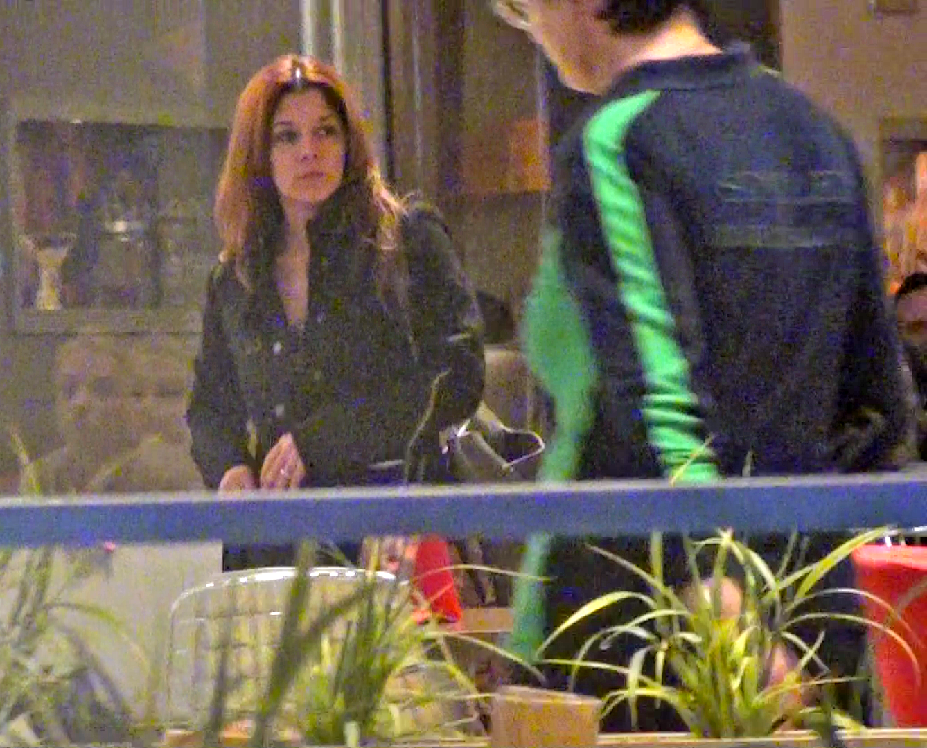 Diana a parsit si ea mall-ul, la zece minute distanta de sotul ei