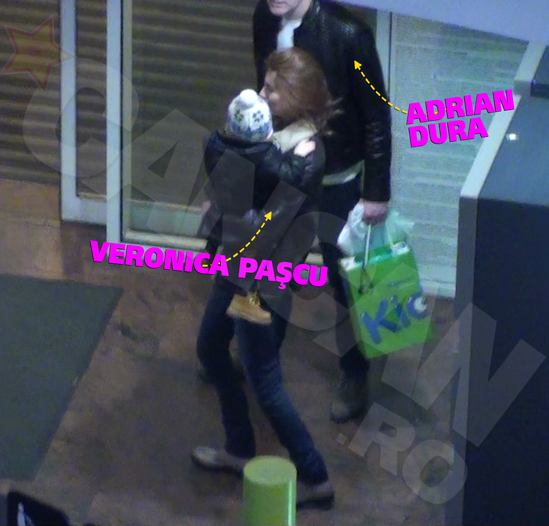 Veronica Pascu si Adrian Dura au mers la cumparaturi, la mall, cu fiul lor