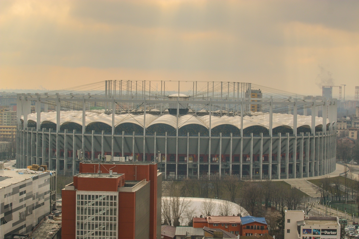 Arena Nationala poate gazdui 55.000 de spectatori