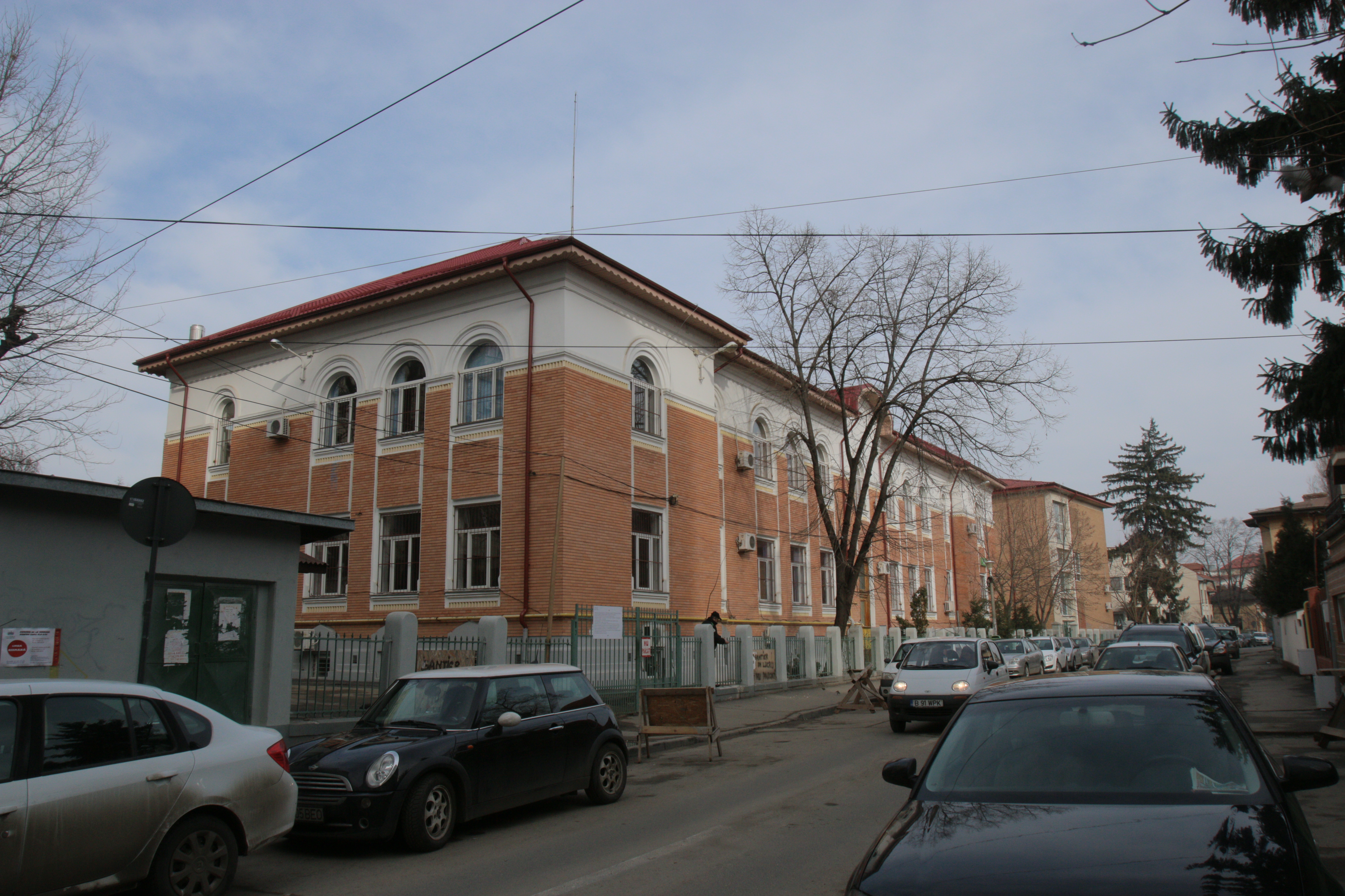 Liceul 'Alexandru Vlahuta