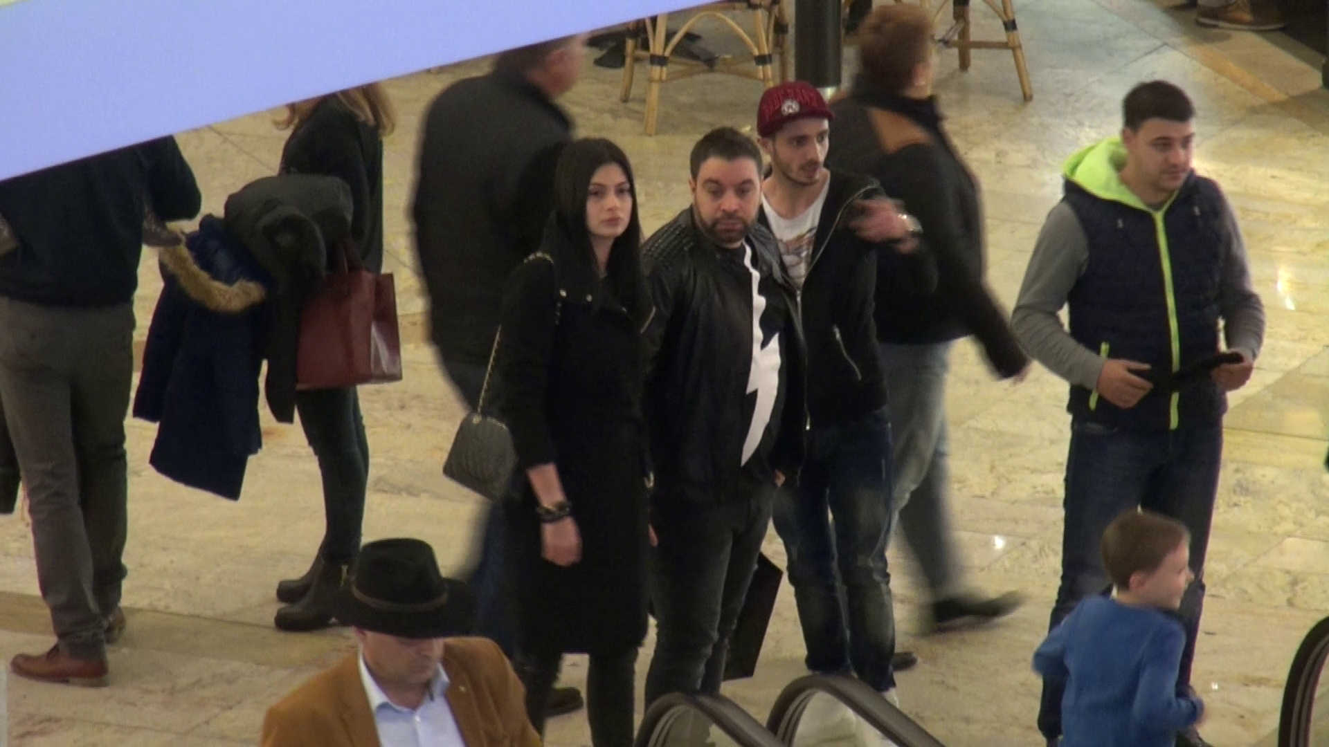 Cei doi au mers impreuna la cumparaturi