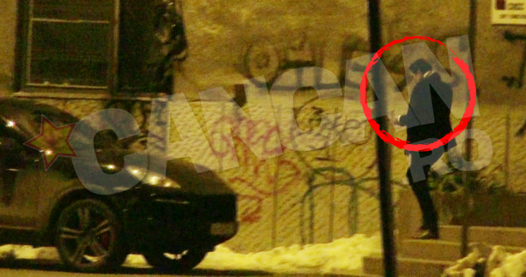 Syda a iesit din firma dupa aproximativ o jumatate de ora