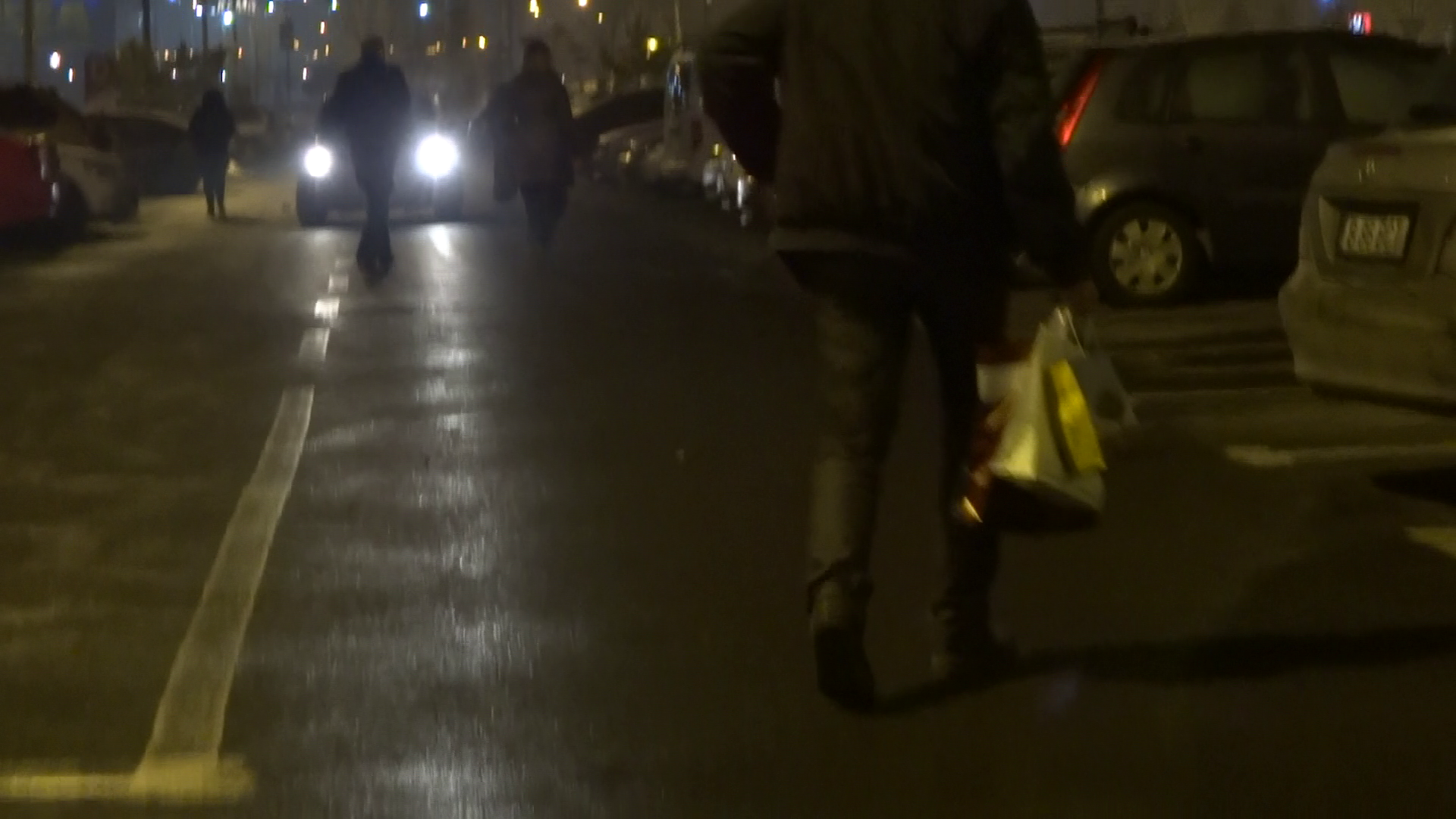 Cei doi indragostiti au uitat unde au parcat masina