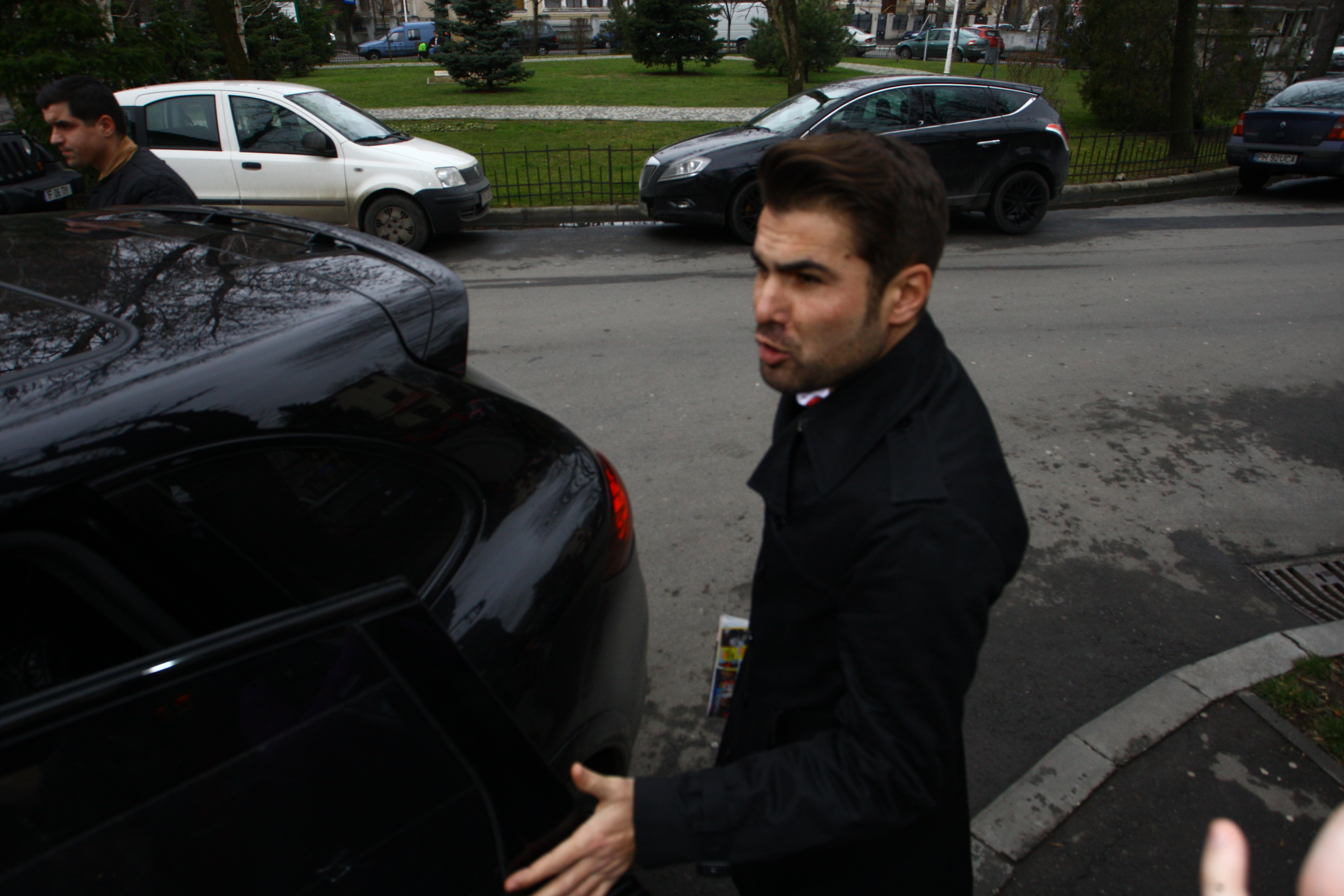 mutu cu iubita Sandra