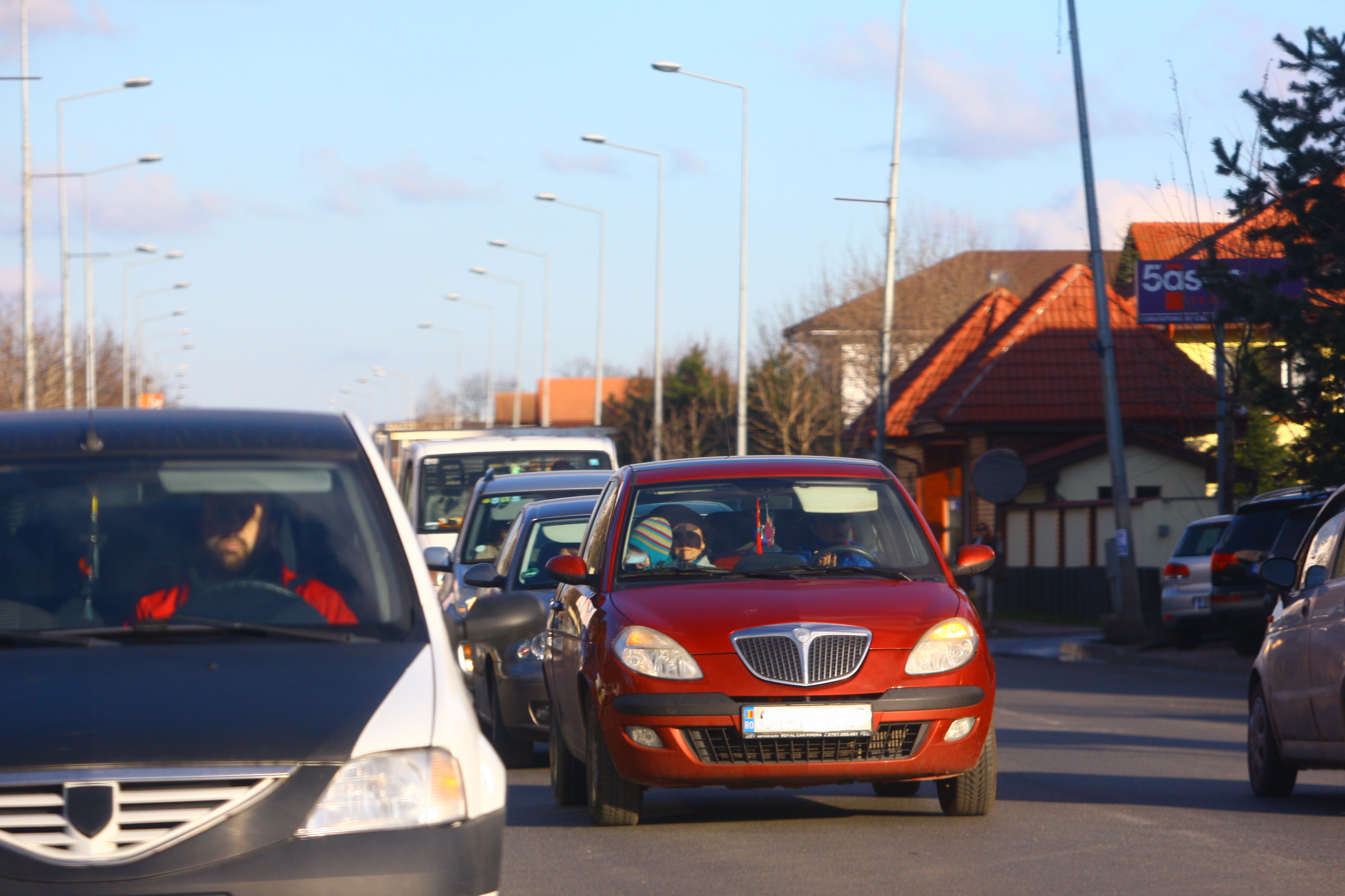 silvia chifiriuc isi pune copilul in pericol