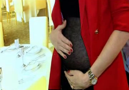 Alina ne-a aratat burtica de gravida