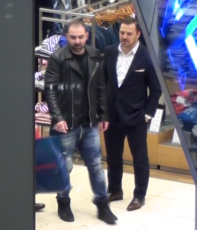 Geambazi a lasat din mana pungile