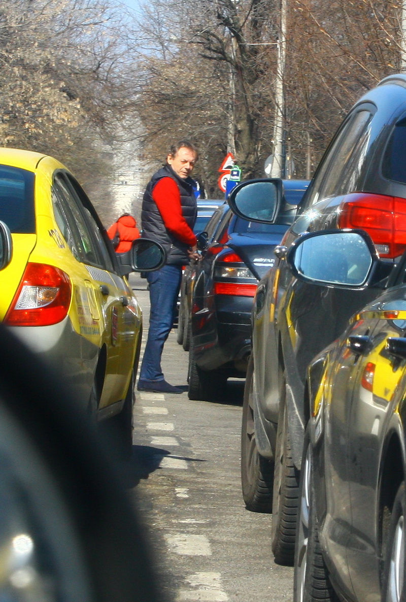 Inainte de a se urca in masina, Balaci s-a asigurat ca nu a fost urmarit