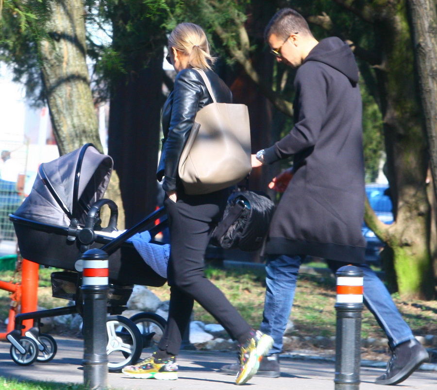 Mama lui George Tucudean arata foarte bine