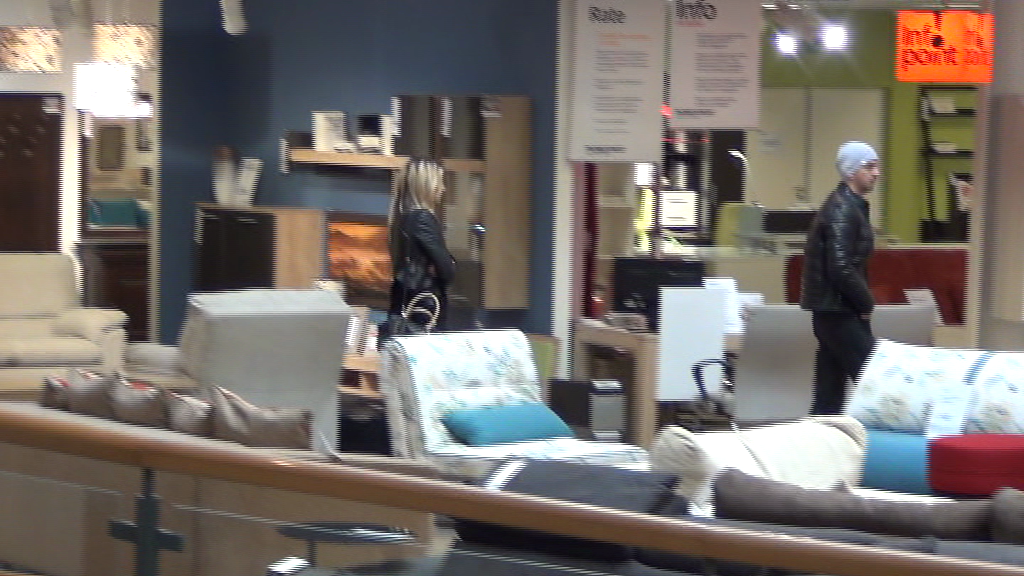 Keo si Misty au fost impreuna sa-si cumpere mobila