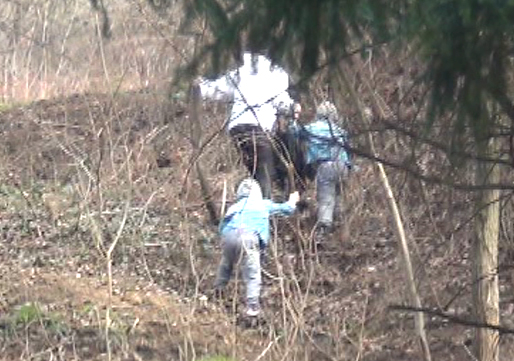 Vedeta l-a lasat mereu pe unul dintre copii in spate