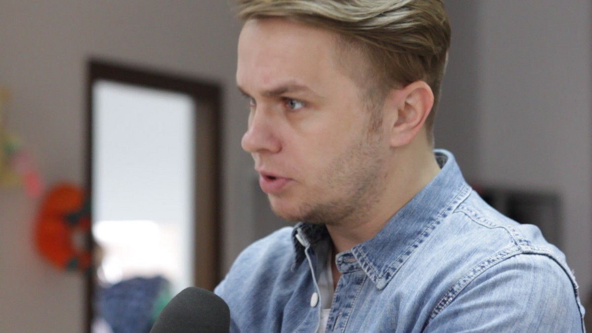 De ceva vreme Codin este tot mai implicat in proiecte sociale