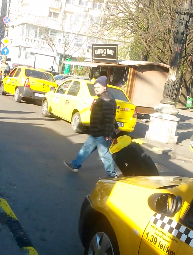 Tudorel a fost recunoscut de oamenii de pe strada