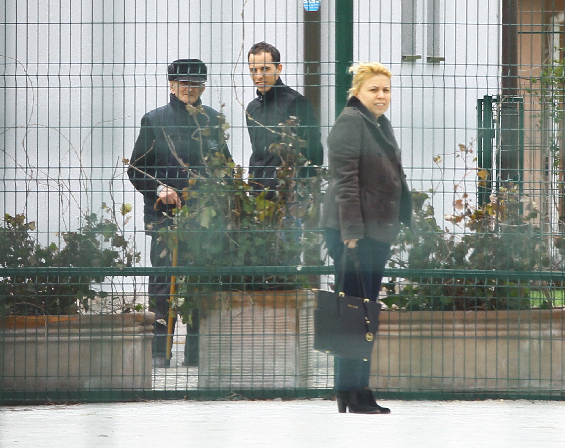 Valentin Avram, plan indepartat, a venit la casa tatalui sau