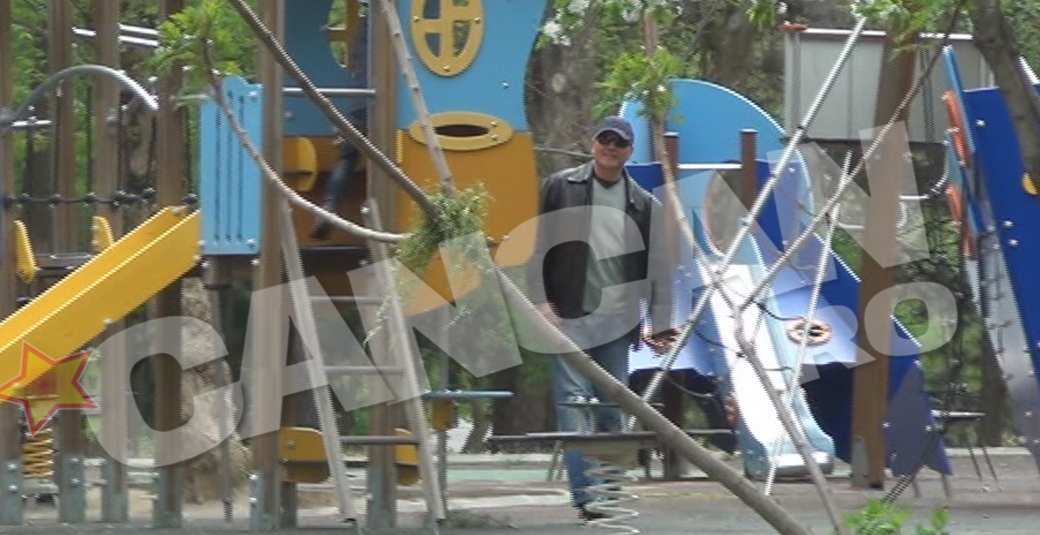 Sotul stiristei alaturi de Max si Emma