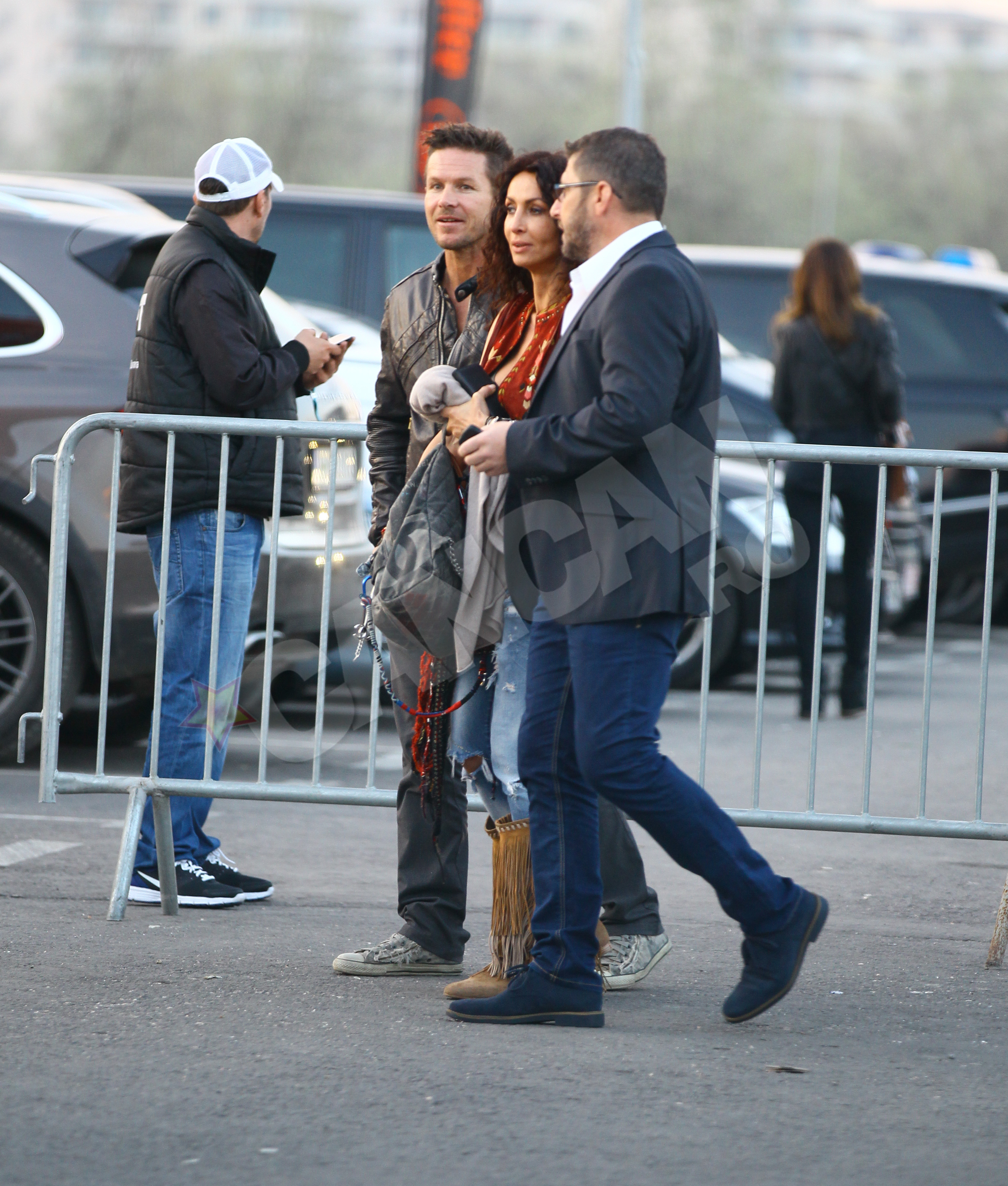 Mihaela Radulescu si Felix au fost insotiti de un bodyguard