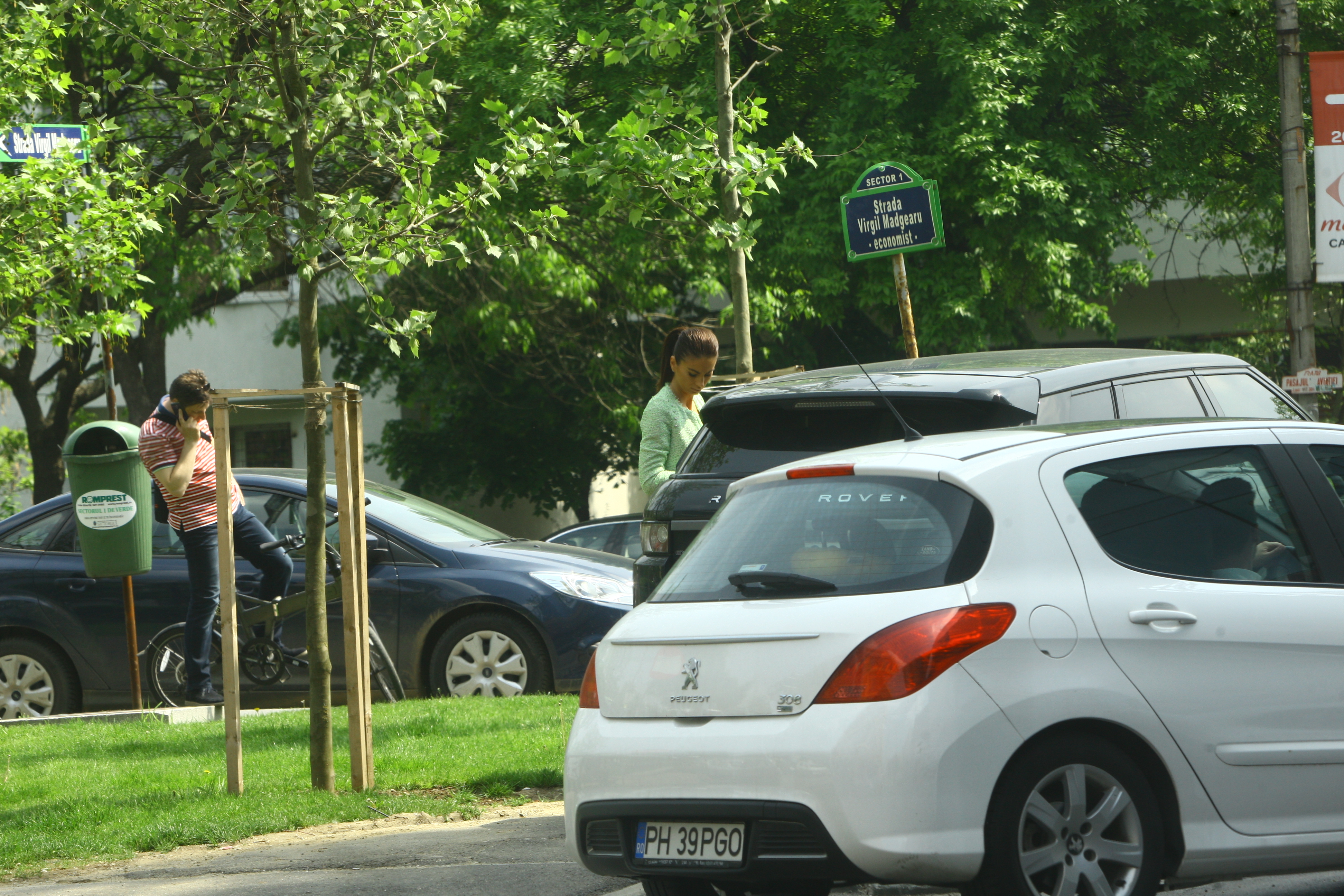 Geanina Varga a facut o oprire la salonul de infrumusetare