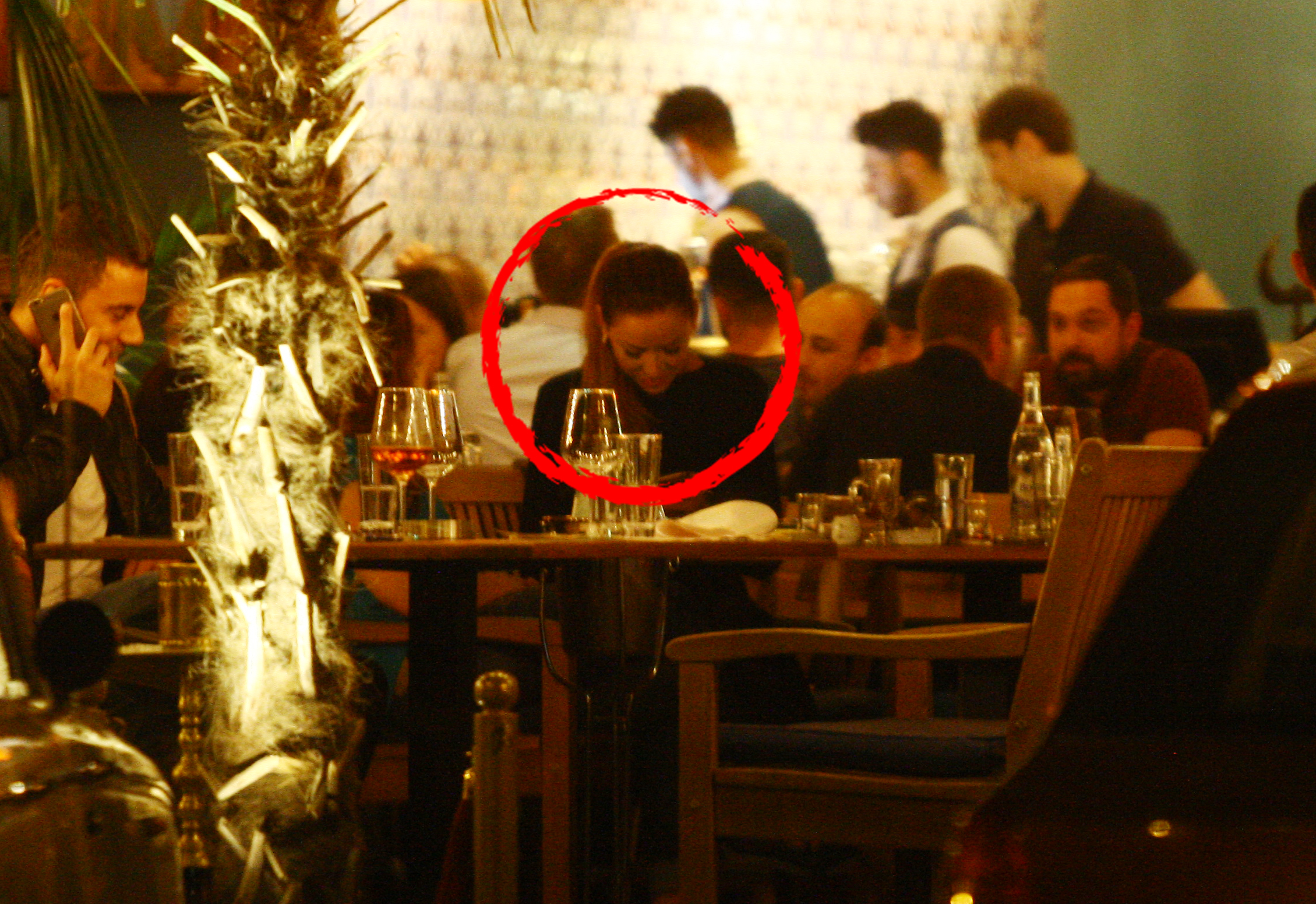 Bianca a ajuns prima la restaurant, vineri seara