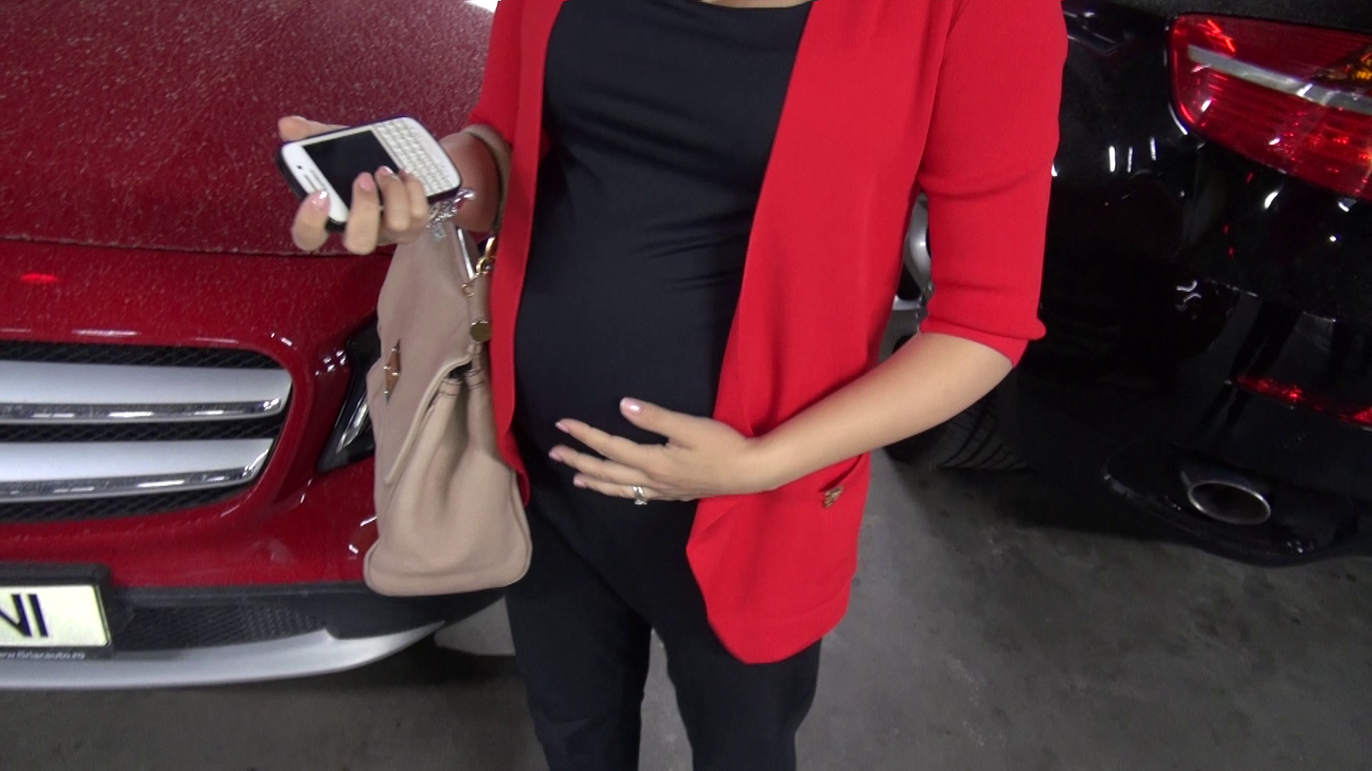 Andra ne-a aratat burtica, mandra