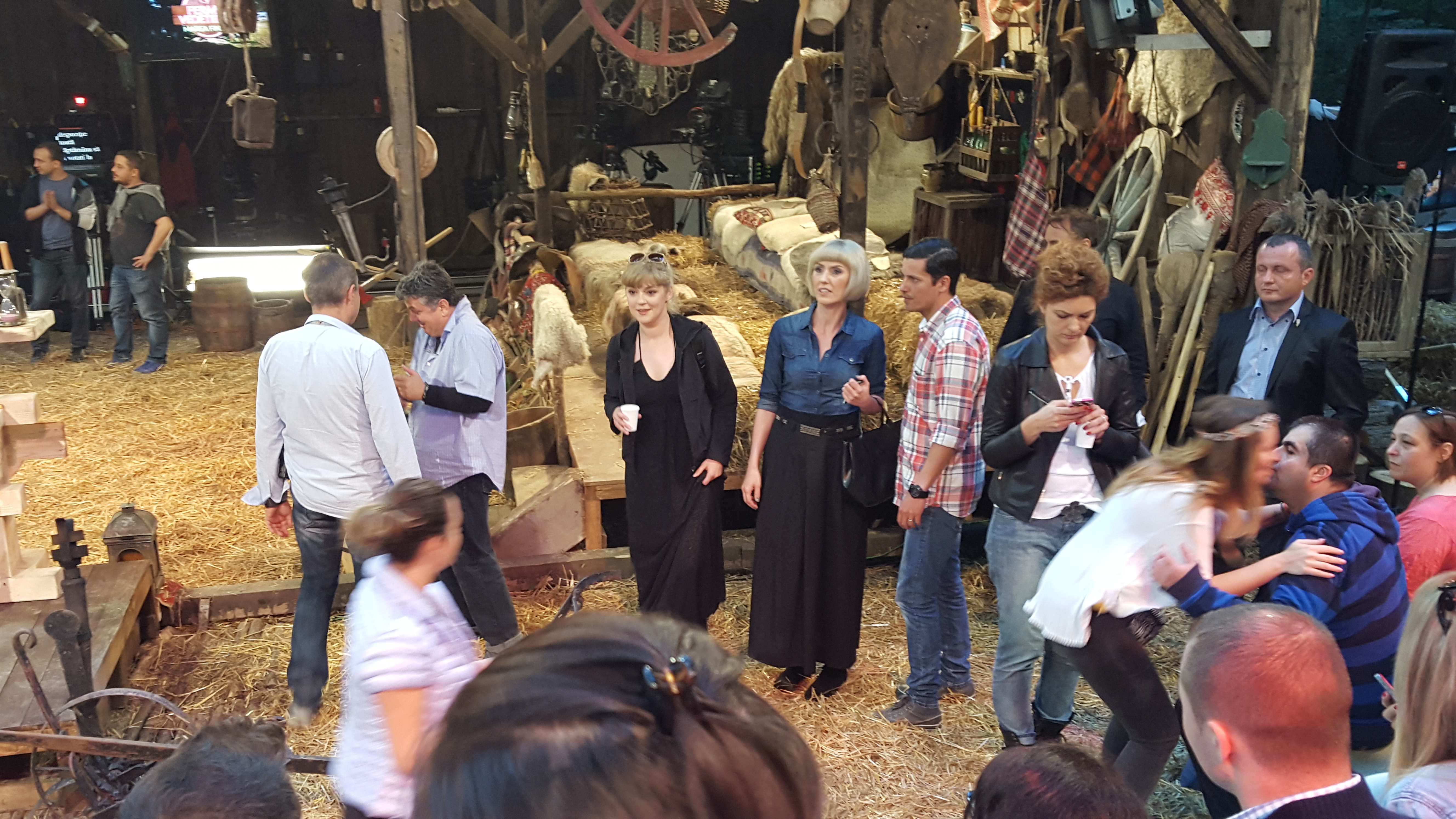 Lucian a venit la show insostit de sotia sa