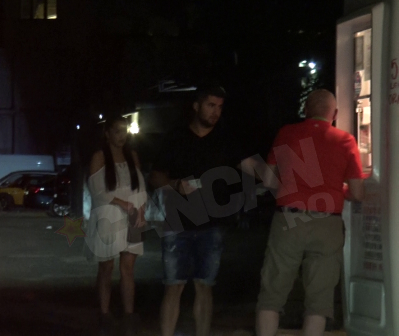 Iubitul a platit parcarea