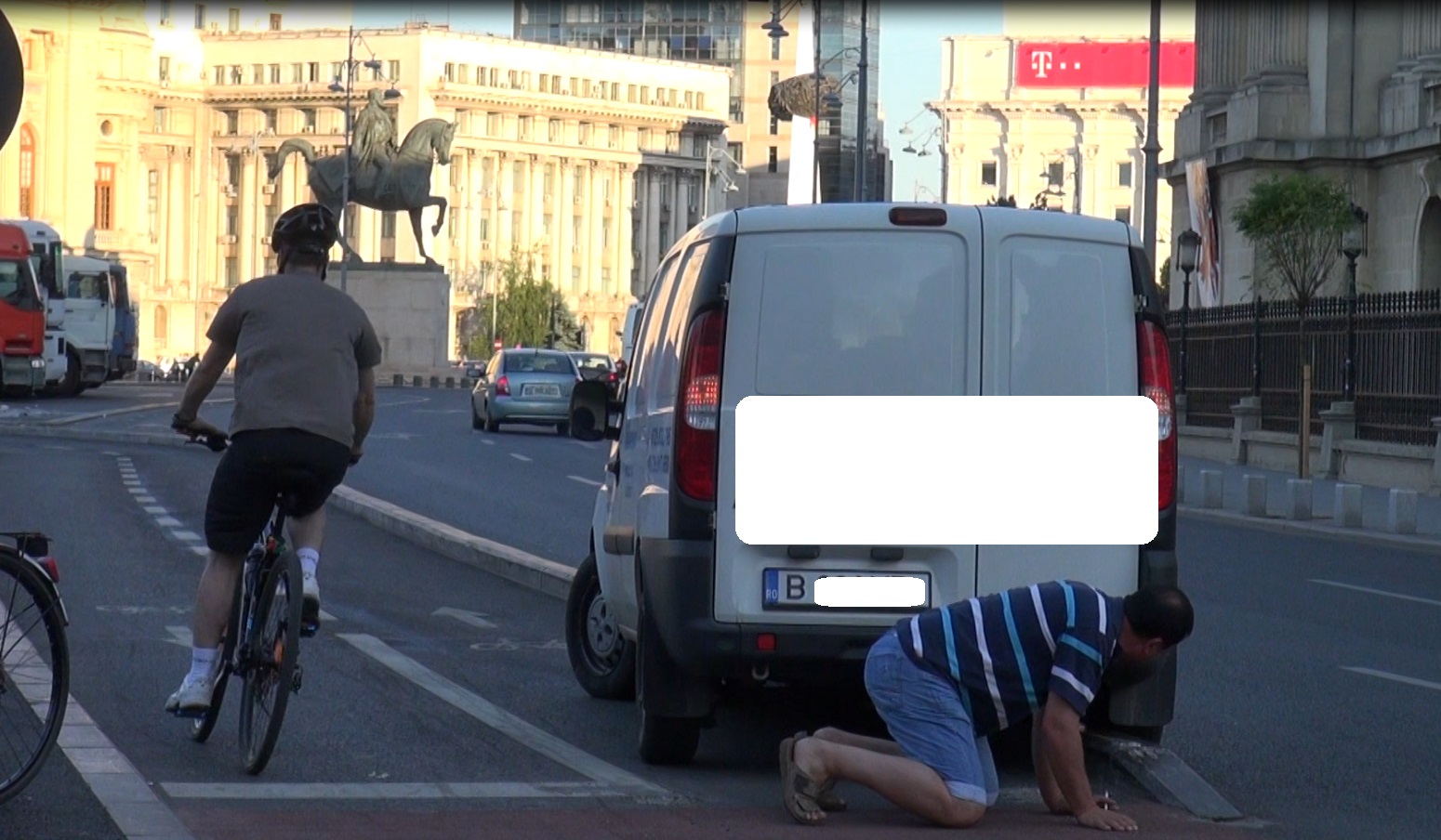 Soferul a estimat din ochi pagubele