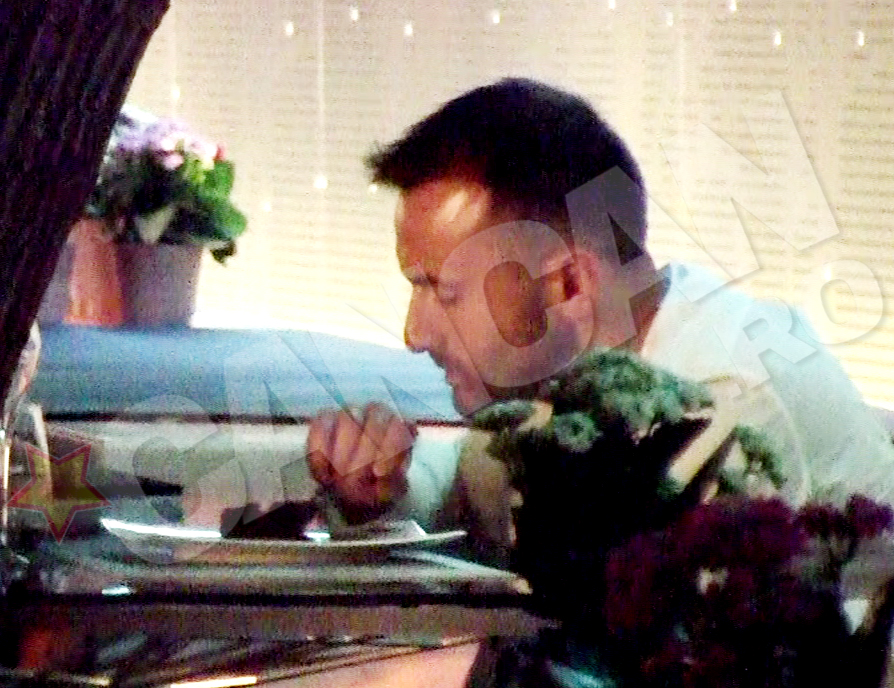 Valentin a mancat o prajitura