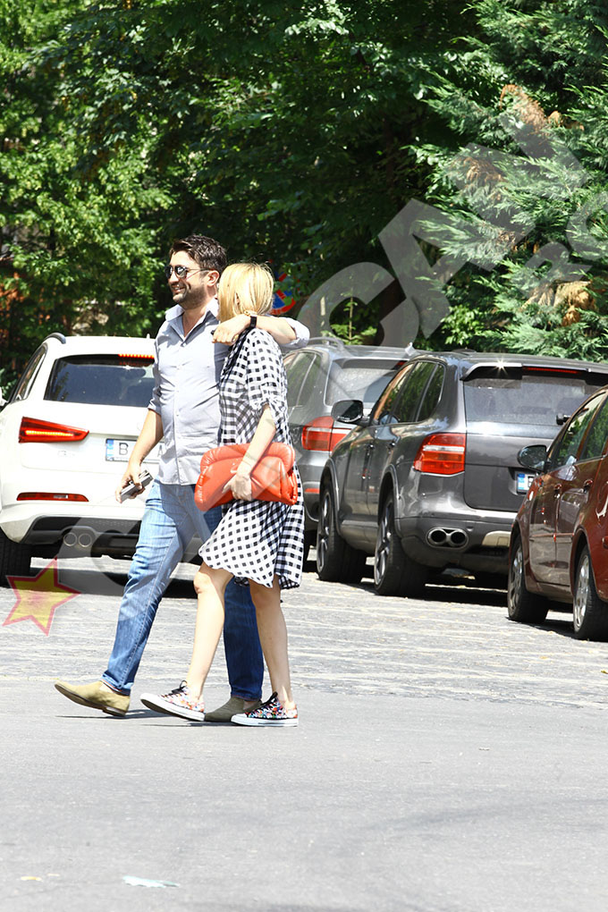 Diana radiaza in compania iubitului