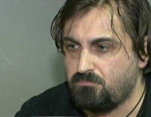 Petru Mircea atacat şi pus iar la zid: